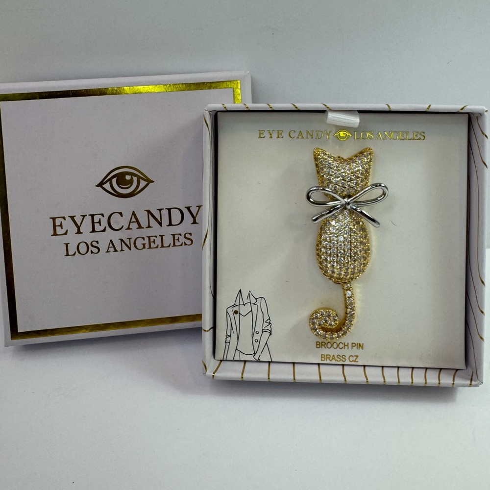Eye Candy Gold Sparkling Cat Brooch Pin
